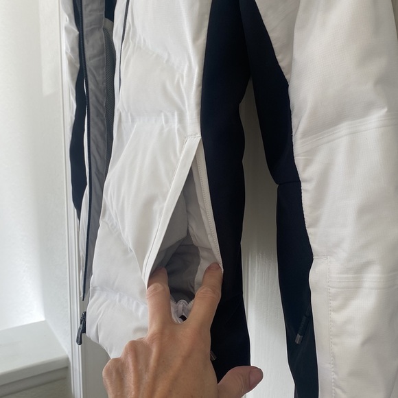 ROXY WOMEN’S Snow Storm Insulated Jacket Small - Picture 5 of 13